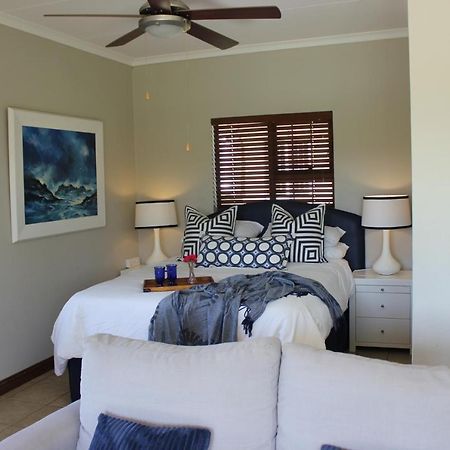 Karee & Wild Olive Guest Lodge Hekpoort 外观 照片