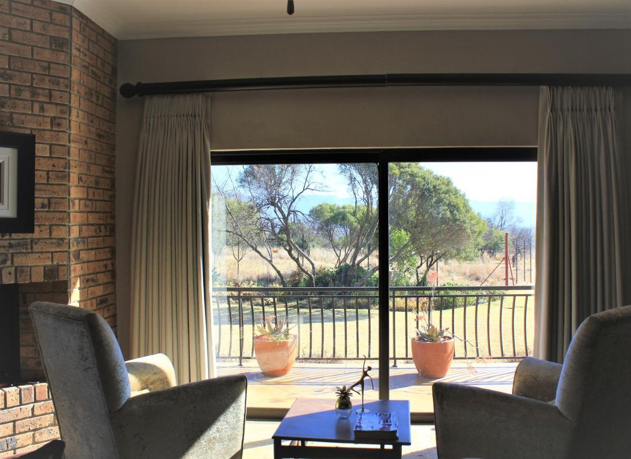 Karee & Wild Olive Guest Lodge Hekpoort 外观 照片