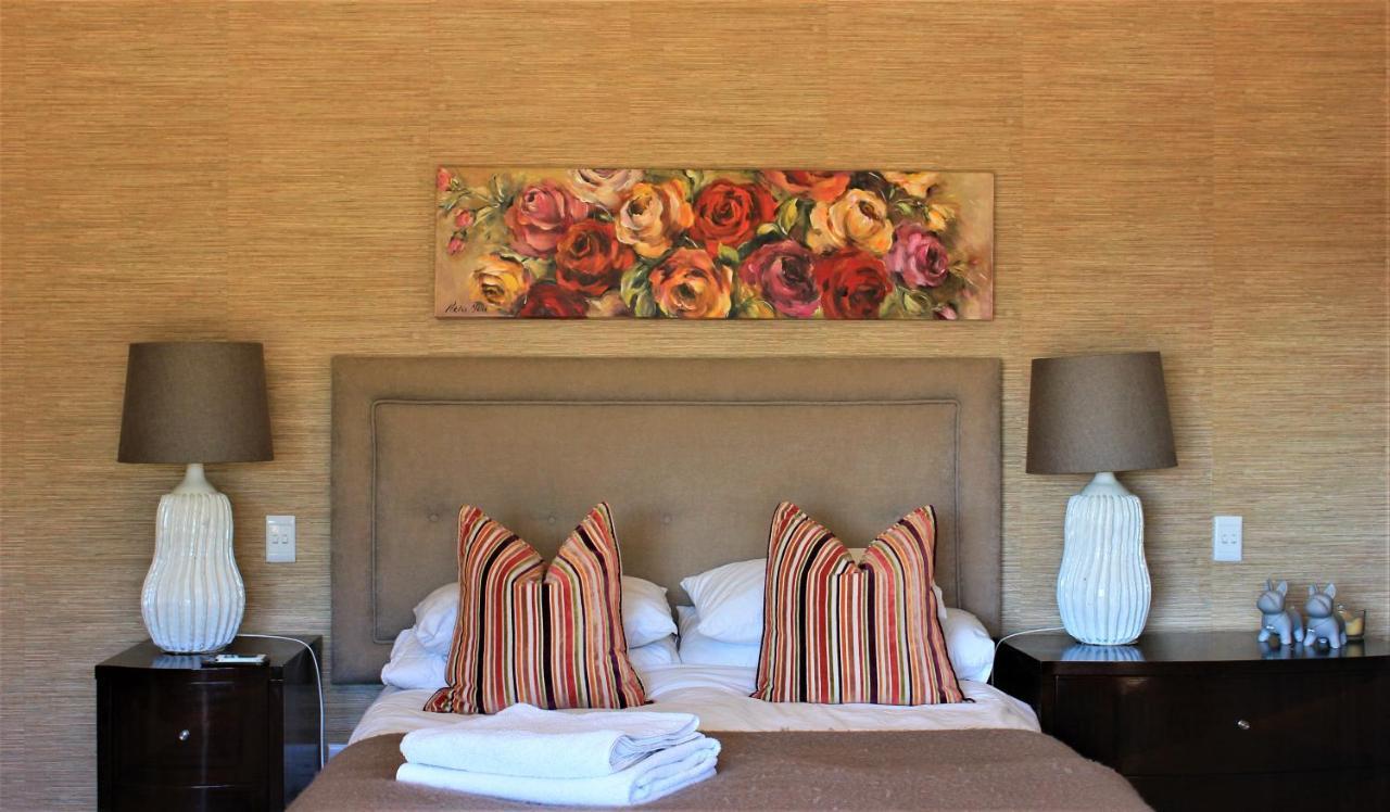 Karee & Wild Olive Guest Lodge Hekpoort 外观 照片