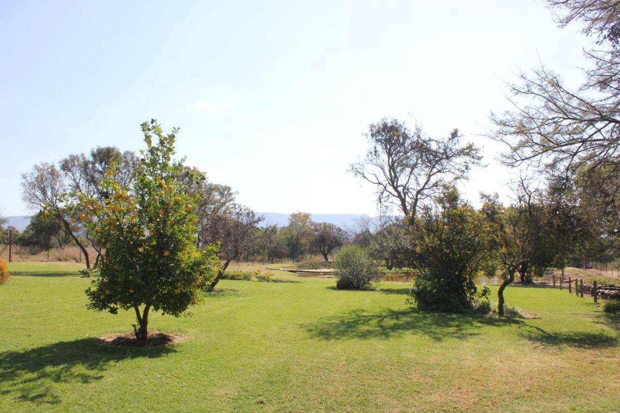 Karee & Wild Olive Guest Lodge Hekpoort 外观 照片